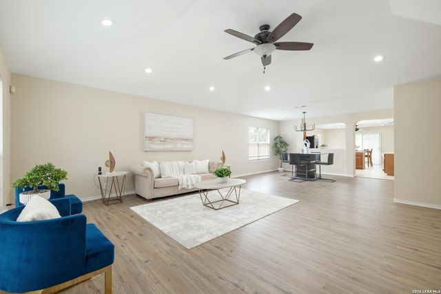 5607 Spring Quail, San Antonio, TX 78247