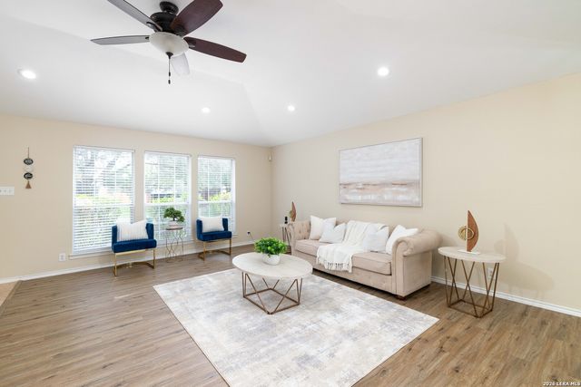 5607 Spring Quail, San Antonio, TX 78247