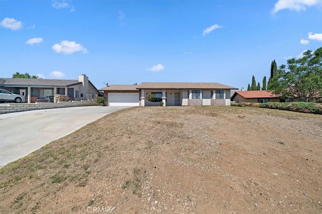 13100 Rain Shadow Road, Victorville, CA 92395