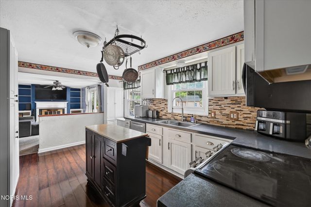 6549 Millbrook Road, Maumee, OH 43537