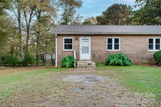 1813 Younger Avenue, Statesville, NC 28677