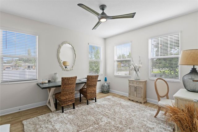 2501 17TH STREET N, St Petersburg, FL 33713