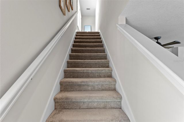 2501 17TH STREET N, St Petersburg, FL 33713
