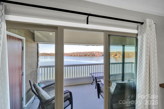 7340 Lakefront Drive 12, Charlotte, NC 28278