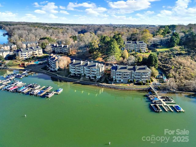 7340 Lakefront Drive 12, Charlotte, NC 28278