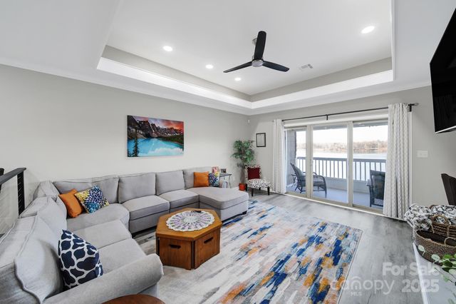 7340 Lakefront Drive 12, Charlotte, NC 28278