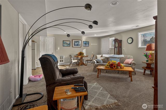 2149 NE 1st Street, East Wenatchee, WA 98802