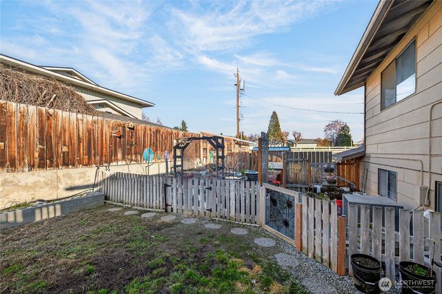 2149 NE 1st Street, East Wenatchee, WA 98802