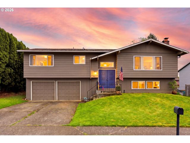 920 Sw CHERRY PARK Rd, Troutdale, OR 97060