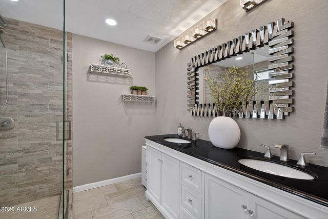 8526 W PIONEER Street, Tolleson, AZ 85353