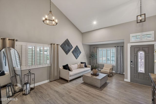 8526 W PIONEER Street, Tolleson, AZ 85353