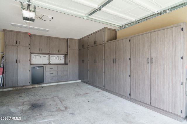 8526 W PIONEER Street, Tolleson, AZ 85353