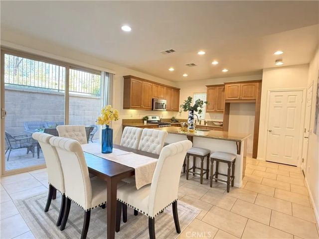 81 Keepsake, Irvine, CA 92618