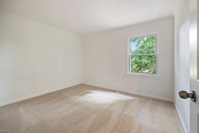 925 Sedley RD, Virginia Beach, VA 23462