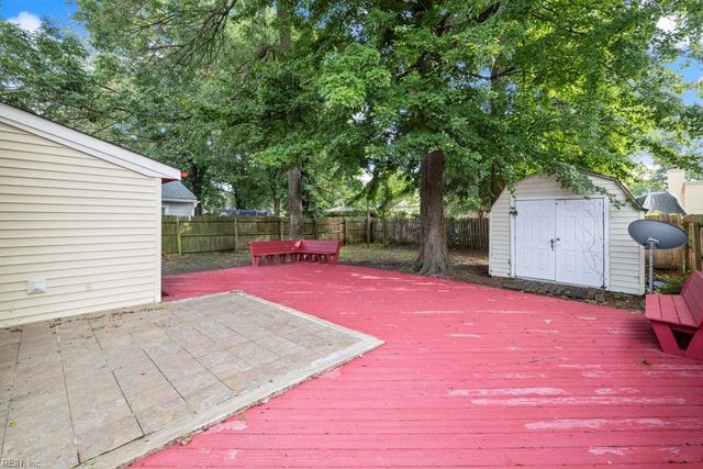 925 Sedley RD, Virginia Beach, VA 23462