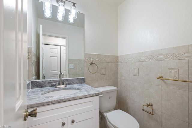 925 Sedley RD, Virginia Beach, VA 23462