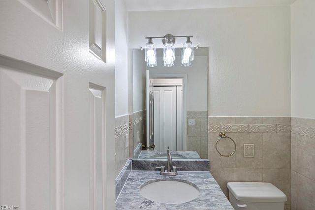 925 Sedley RD, Virginia Beach, VA 23462