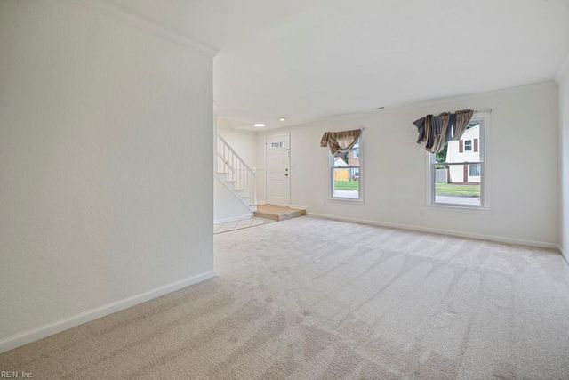 925 Sedley RD, Virginia Beach, VA 23462