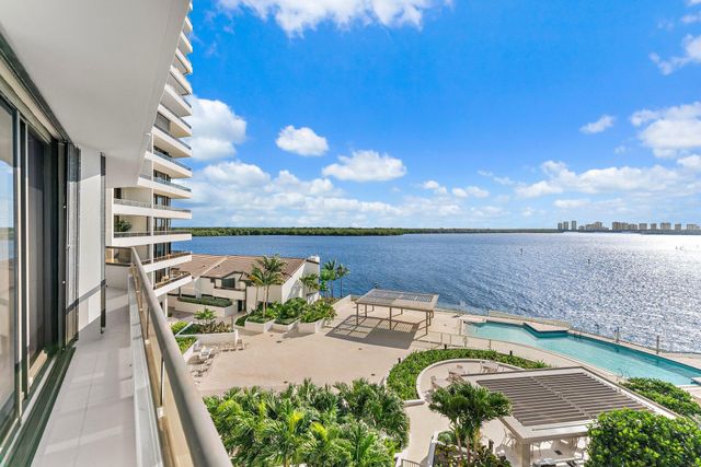 100 Lakeshore Drive 457, North Palm Beach, FL 33408