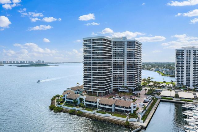 100 Lakeshore Drive 457, North Palm Beach, FL 33408