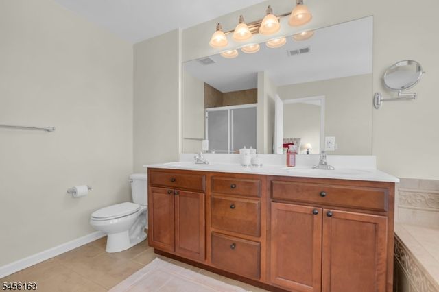 9 Junegrass Way, Allamuchy Twp., NJ 07840