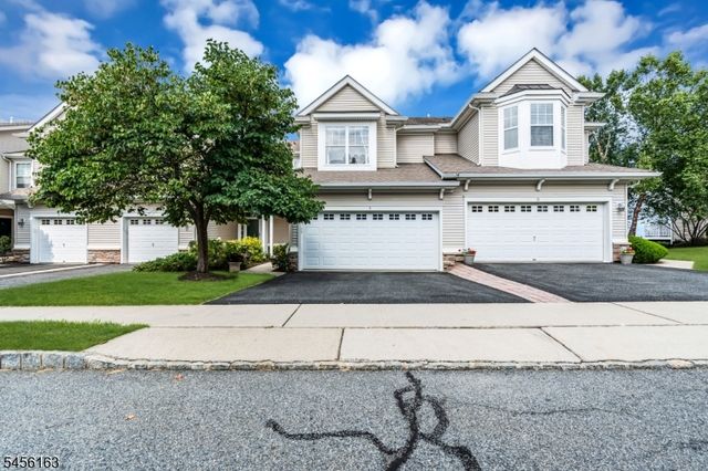 9 Junegrass Way, Allamuchy Twp., NJ 07840