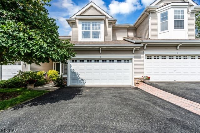 9 Junegrass Way, Allamuchy Twp., NJ 07840
