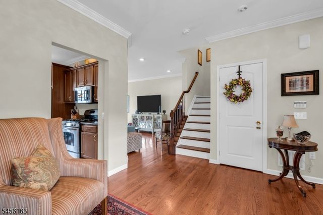 9 Junegrass Way, Allamuchy Twp., NJ 07840