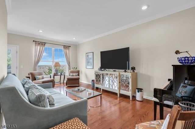 9 Junegrass Way, Allamuchy Twp., NJ 07840