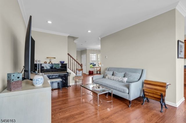 9 Junegrass Way, Allamuchy Twp., NJ 07840
