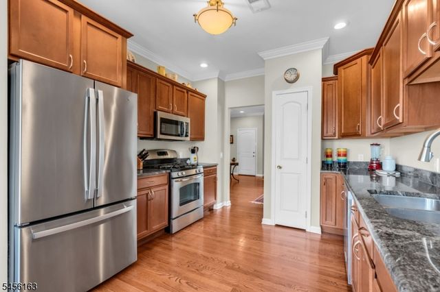 9 Junegrass Way, Allamuchy Twp., NJ 07840