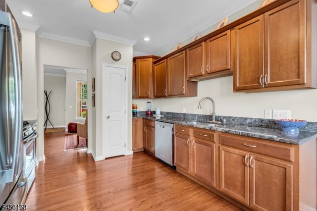 9 Junegrass Way, Allamuchy Twp., NJ 07840
