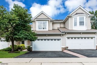 9 Junegrass Way, Allamuchy Twp., NJ 07840