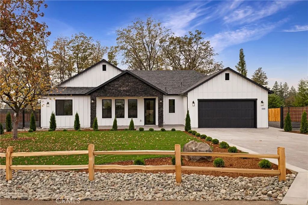 5085 Country Club Drive, Paradise, CA 95969