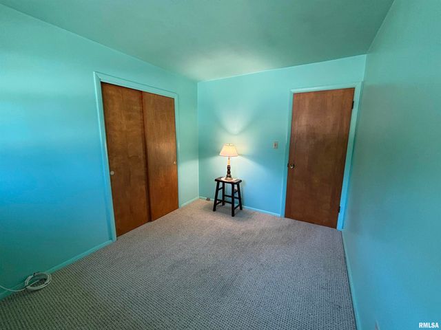 1914 W WHITE OAK Drive, Peoria, IL 61614