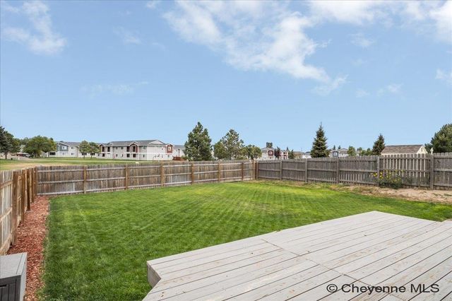 5611 INDEPENDENCE DR, Cheyenne, WY 82001