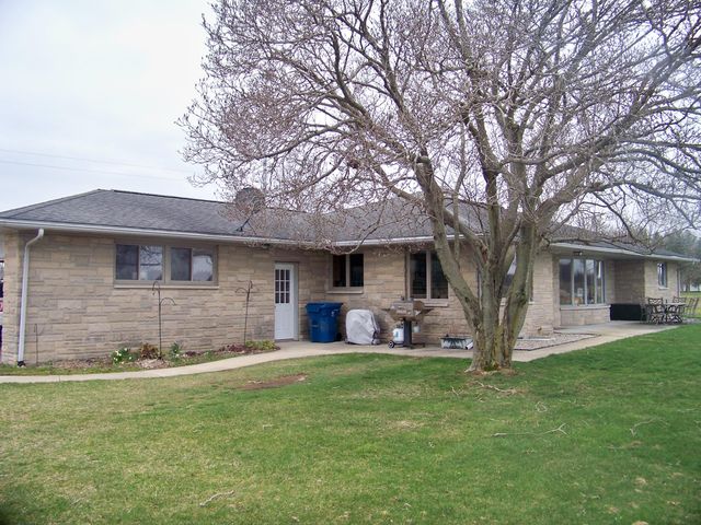 3373 Baseline Road, Gobles, MI 49055