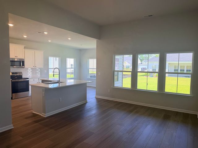 2472 Sandhill Crane Dr SW, Ocean Isle Beach, NC 28469