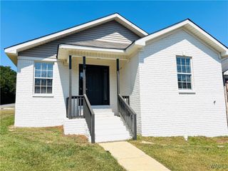 7714 Thompsons, Northport, AL 35473