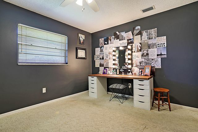 20869 Sonrisa Way, Boca Raton, FL 33433