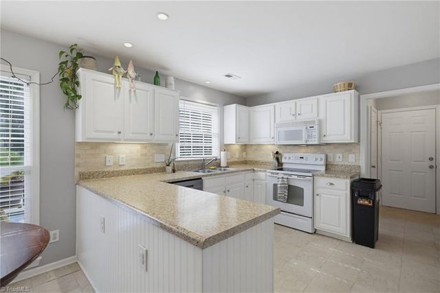 3007 Southampton Drive, Jamestown, NC 27282