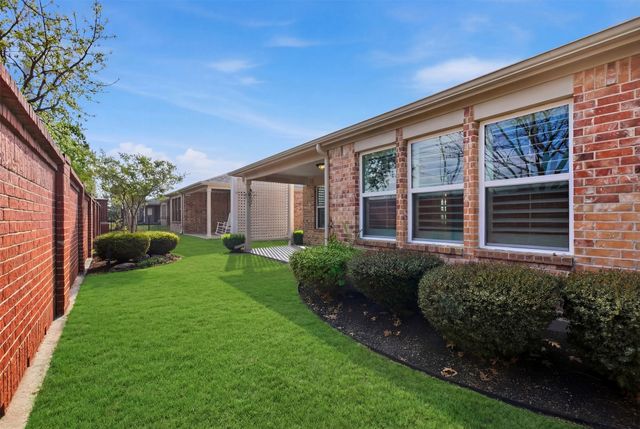 2490 Honeybee Lane, Frisco, TX 75036