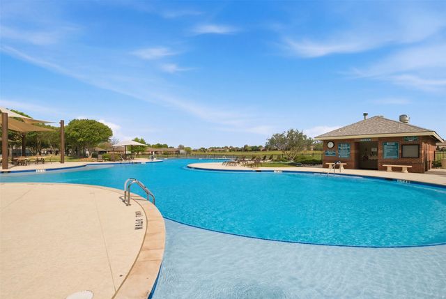 2490 Honeybee Lane, Frisco, TX 75036