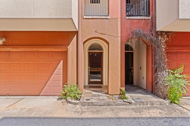 408 Parker Street, Houston, TX 77007