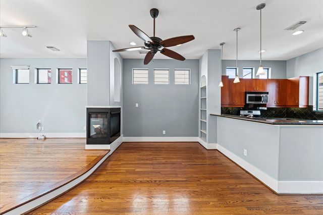 408 Parker Street, Houston, TX 77007