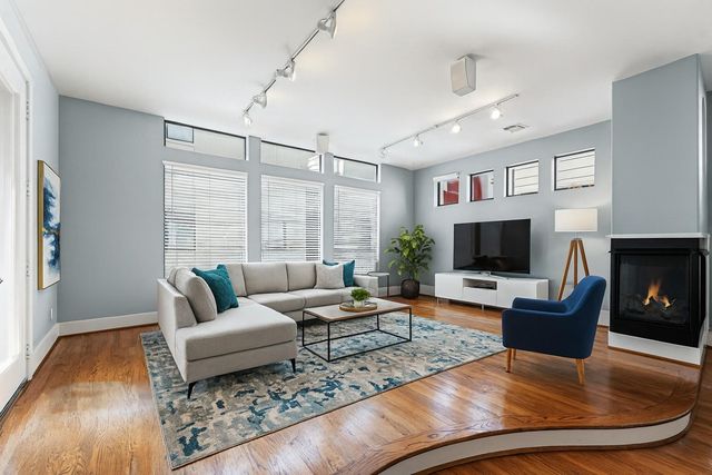 408 Parker Street, Houston, TX 77007