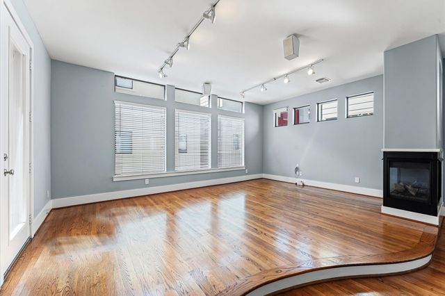 408 Parker Street, Houston, TX 77007