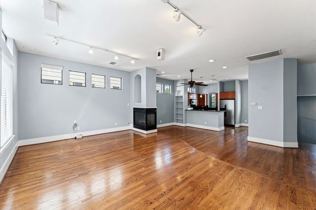 408 Parker Street, Houston, TX 77007