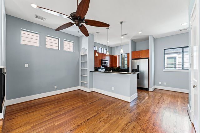 408 Parker Street, Houston, TX 77007