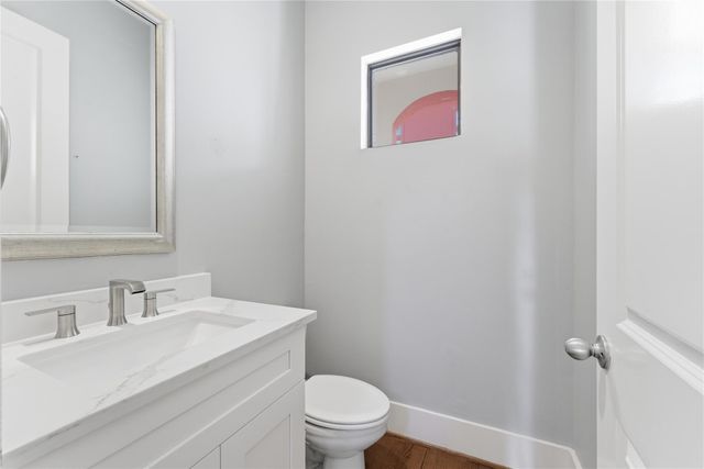 408 Parker Street, Houston, TX 77007